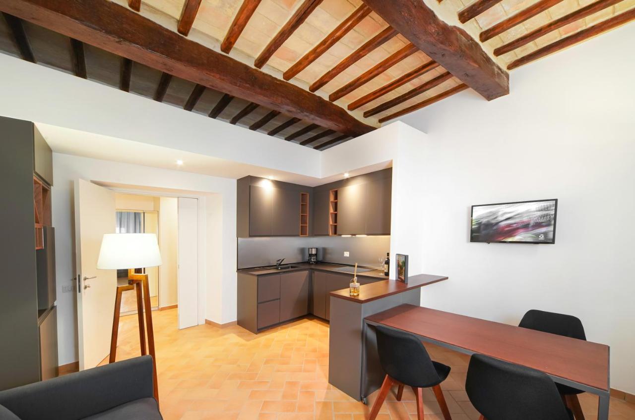 Palazzo Bozzoni Assisi Boutique Apartments エクステリア 写真